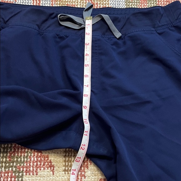 Figs Women’s Drawstring Navy Scrub Pant Size XXL - Picture 3 of 10